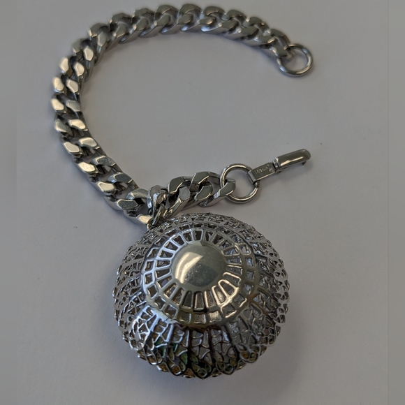 EVC CROWN TRIFARI SILVER TONE BRACELET - Picture 7 of 14